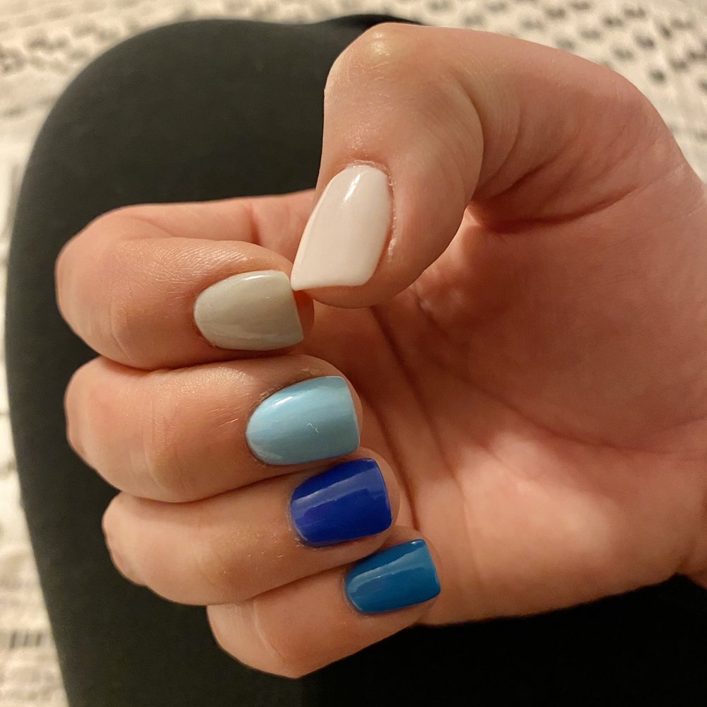 Bellacure Nails & Spa - Nail Salons Near Me - Lemont, Illinois