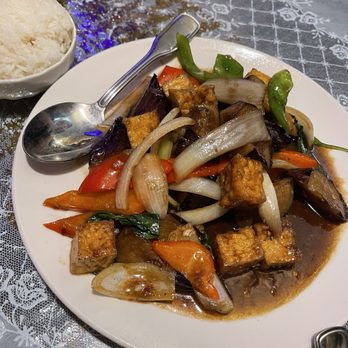 Issaya Thai Cuisine - Tofu Spicy Eggplant - Thai Near Me - Shoreline, Washington Issaya Thai Cuisine - Tofu Spicy Eggplant - Thai Near Me - Shoreline, Washington