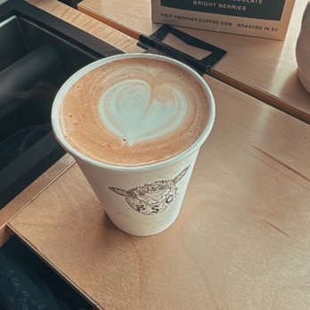 Black Sheep Coffee - Mount Holly - Vanilla cappuccino with oat milk - Coffee & Tea Near Me - Mount Holly, North Carolina