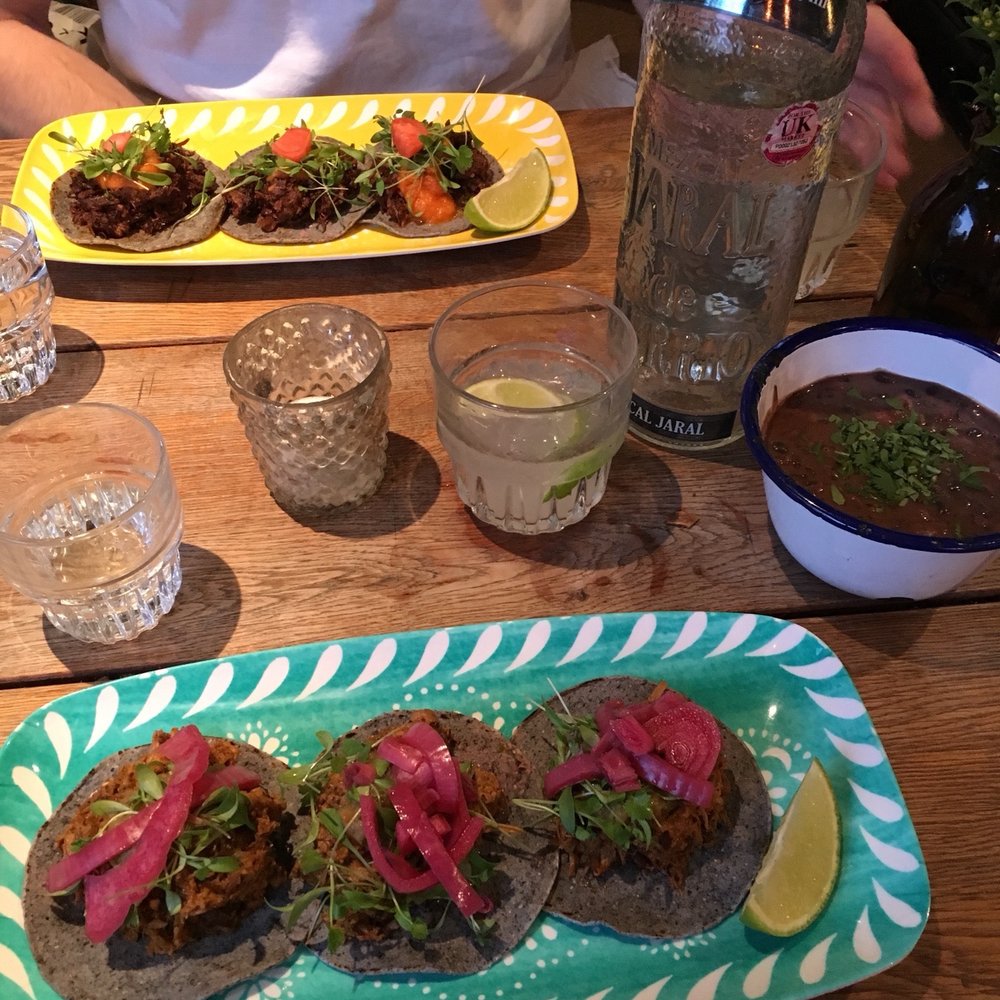 Cafe Chula - Pork shoulder and short rib tacos - Mexican Near Me - London, XGL Cafe Chula - Pork shoulder and short rib tacos - Mexican Near Me - London, XGL
