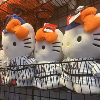 New York Mets - hello kitty summer limited edition  2026 - Professional Sports Teams Near Me - Flushing, New York