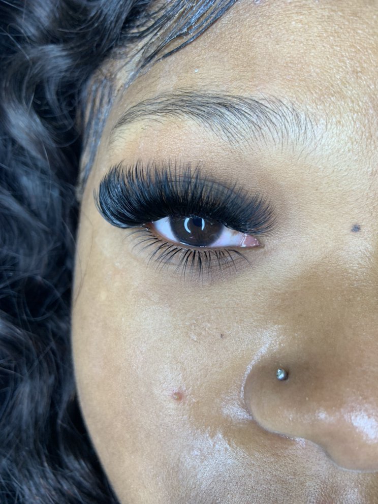 Lashed By Ken Logo