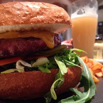 Bule Bar - Hamburguesa de Kobe - Spanish Near Me - Zaragoza, Z