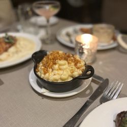 Lounge Here - Mac and cheese