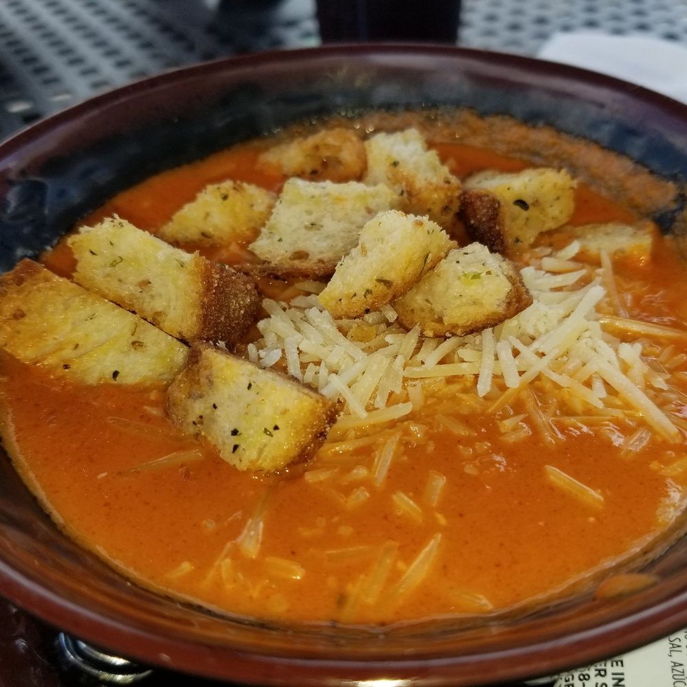 Tomato bisque had great flavor but was served room temp Tomato bisque had great flavor but was served room temp