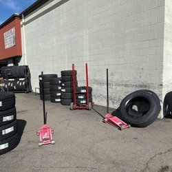 Alvarez Tire