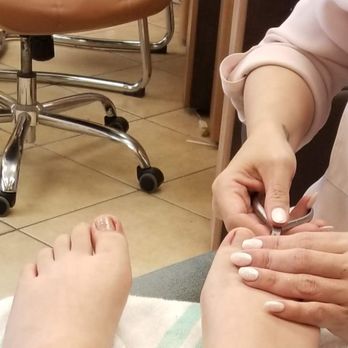 Jenny's Nails - This is the second time when she tried to fix it. - Nail Salons Near Me - Ontario, California Jenny's Nails - This is the second time when she tried to fix it. - Nail Salons Near Me - Ontario, California