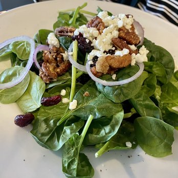 Lake House Restaurant - Spinach salad - Mediterranean Near Me - Vineland, Ontario