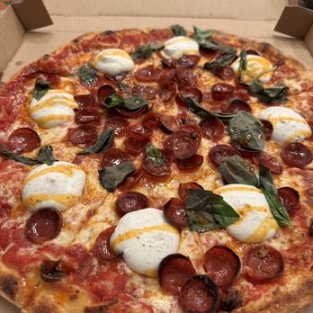Pizza Lobo - Pizza Near Me - Chicago, Illinois Pizza Lobo - Pizza Near Me - Chicago, Illinois