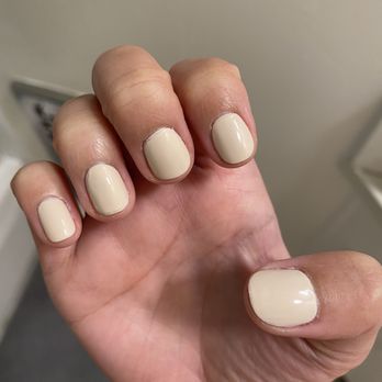 Red Polish - Uneven nails - Nail Salons Near Me - Los Angeles, California Red Polish - Uneven nails - Nail Salons Near Me - Los Angeles, California