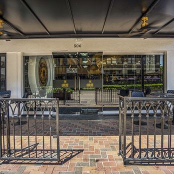 Jolie Houston - the outside of a restaurant - Lounges Near Me - Houston, Texas Jolie Houston - the outside of a restaurant - Lounges Near Me - Houston, Texas