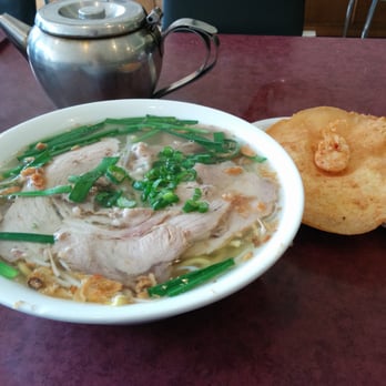 Kim Vietnamese Restaurant - Fuk kien noodle (small) with shrimp cracker on the side - Vietnamese Near Me - Toronto, Ontario Kim Vietnamese Restaurant - Fuk kien noodle (small) with shrimp cracker on the side - Vietnamese Near Me - Toronto, Ontario