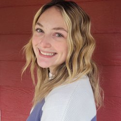 Satori Salon & Spa - Taylor, Stylist