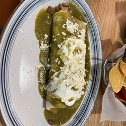 Fuego Mexican Grill - Chicken burrito