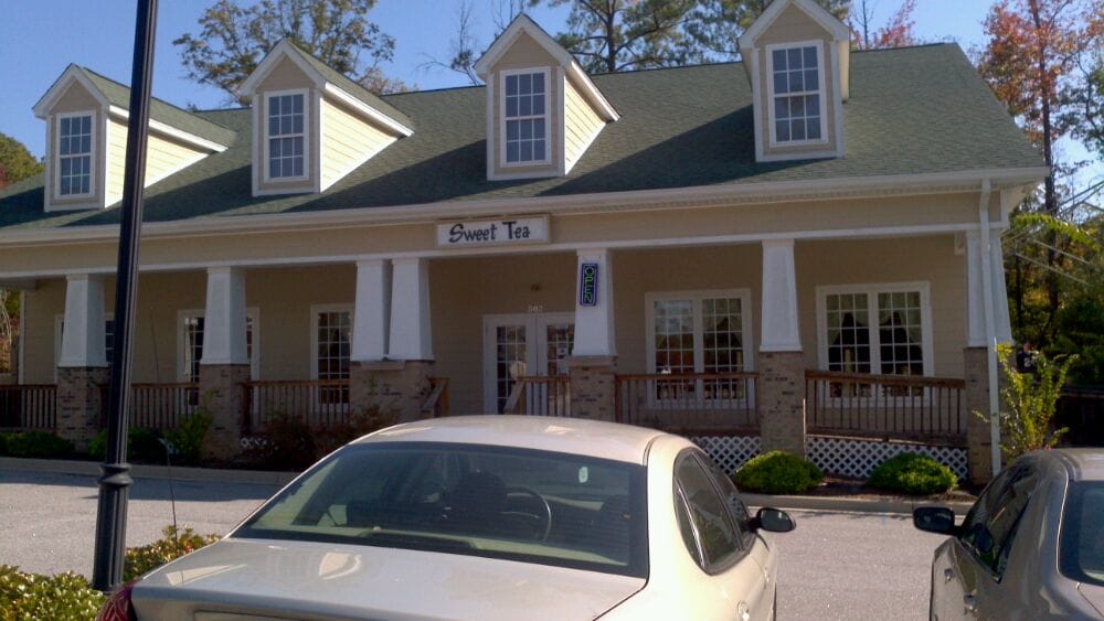 SWEET TEA CLOSED Updated August 2024 502 Lexington Ave, Chapin