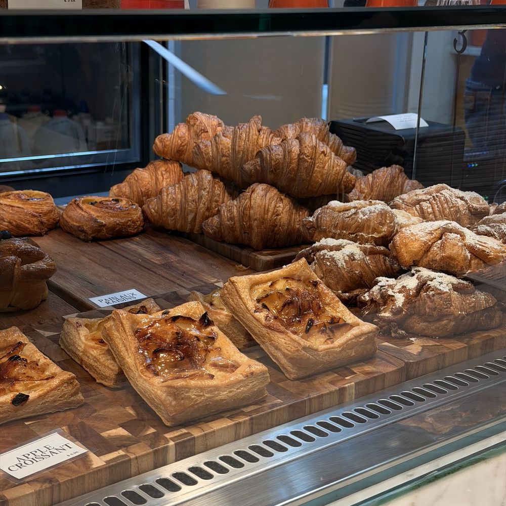Flo Paris - pastry's - Bakeries Near Me - Houston, Texas Flo Paris - pastry's - Bakeries Near Me - Houston, Texas