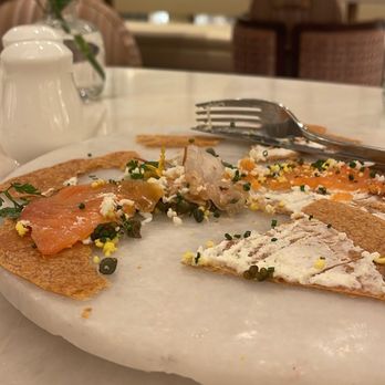 La Fontaine - Salmon cracker - Breakfast & Brunch Near Me - Las Vegas, Nevada La Fontaine - Salmon cracker - Breakfast & Brunch Near Me - Las Vegas, Nevada