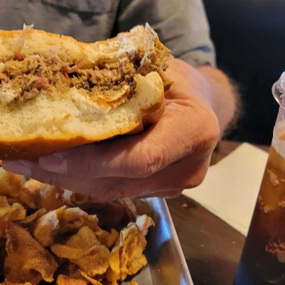 Jimmy G's BBQ - Pulled pork w/ housemaid chips - Barbeque Near Me - Fremont, Ohio Jimmy G's BBQ - Pulled pork w/ housemaid chips - Barbeque Near Me - Fremont, Ohio