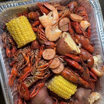 Marietta Crawfish - a platter of seafood and potatoes - Chicken Wings Near Me - Marietta, Georgia Marietta Crawfish - a platter of seafood and potatoes - Chicken Wings Near Me - Marietta, Georgia