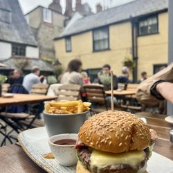 The Turf Tavern