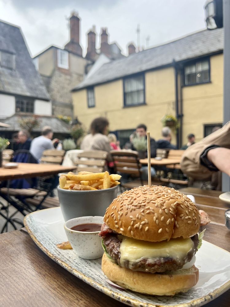 The Turf Tavern