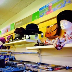 Oxfam - Hats & bags