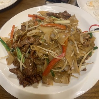 Lao Sze Chuan - 915. Fried Flat Noodle - Szechuan Near Me - Minneapolis, Minnesota Lao Sze Chuan - 915. Fried Flat Noodle - Szechuan Near Me - Minneapolis, Minnesota