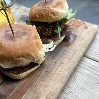 Kaia Wine Bar - VISKOEKIE/FISH CAKE SLIDER DUKKA HOENDER/DUKKA CHICKEN SLIDER - South African Near Me - New York, New York