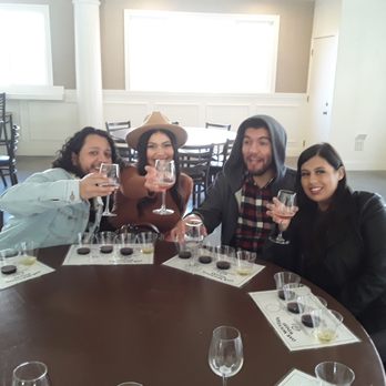 Uncorked Tours - Wine Tours Near Me - Temecula, California Uncorked Tours - Wine Tours Near Me - Temecula, California