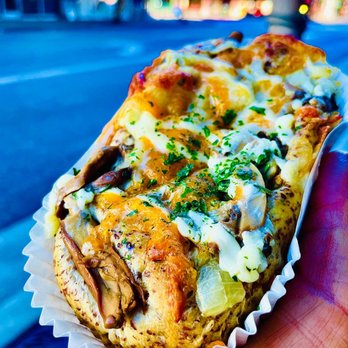 85°C Bakery Cafe-Glendale - Mushroom onion pastry with cheese on a whole wheat bun. Get it! - Bakeries Near Me - Glendale, California 85°C Bakery Cafe-Glendale - Mushroom onion pastry with cheese on a whole wheat bun. Get it! - Bakeries Near Me - Glendale, California