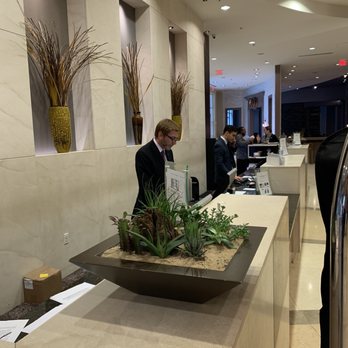 Raleigh Marriott City Center - Check In - Hotels Near Me - Raleigh, North Carolina