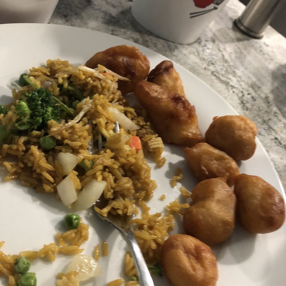 China 99 - Sweet and Sour Chicken, sauce included, vegetable fried rice. - Asian Fusion Near Me - Jacksonville, Florida China 99 - Sweet and Sour Chicken, sauce included, vegetable fried rice. - Asian Fusion Near Me - Jacksonville, Florida