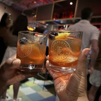 The Kid - Lounges Near Me - Houston, Texas