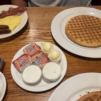Billy Reeds - Husband's combo breakfast - American Near Me - Palm Springs, California