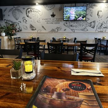 Boun Thai Kitchen - Inside - Salad Near Me - Paradise, Nevada