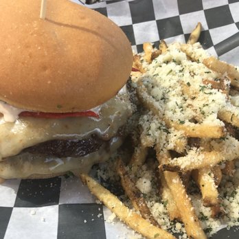 Honest Abe's - El Hefe with truffle fries - Burgers Near Me - Lincoln, Nebraska Honest Abe's - El Hefe with truffle fries - Burgers Near Me - Lincoln, Nebraska