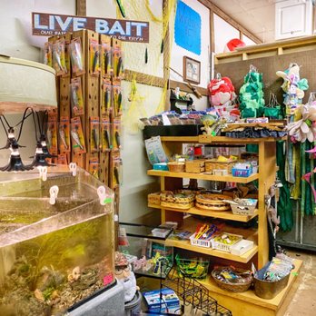 Always Wanted - Antiques Near Me - Wellington, Ohio Always Wanted - Antiques Near Me - Wellington, Ohio