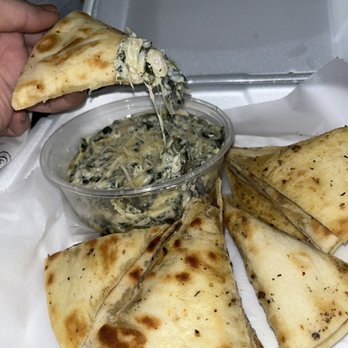Gators Dockside Winter Springs - Spinach and artichoke dip - American Near Me - Winter Springs, Florida Gators Dockside Winter Springs - Spinach and artichoke dip - American Near Me - Winter Springs, Florida