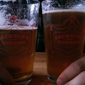 Jackson's Corner - Bone yard IPA 8% - Sandwiches Near Me - Bend, Oregon