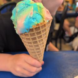 Mad Dog's Creamery & Donuts