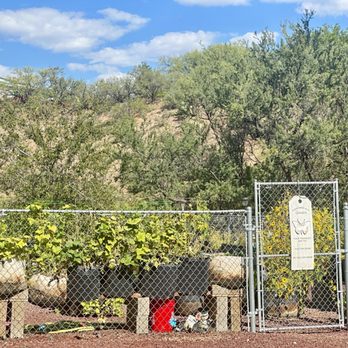The Bathtub Ranch - Farmers Market Near Me - Cottonwood, Arizona The Bathtub Ranch - Farmers Market Near Me - Cottonwood, Arizona
