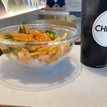 Poki Maki by Mr.7 - Large Poki Bowl w/ Okinawa Milk Tea - Japanese Near Me - Walnut, California