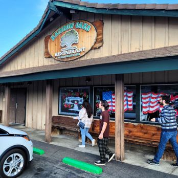 Rainbow Oaks Restaurant - American Near Me - Fallbrook, California Rainbow Oaks Restaurant - American Near Me - Fallbrook, California
