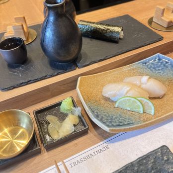Oshi Nori - Sushi Bars Near Me - Vancouver, British Columbia