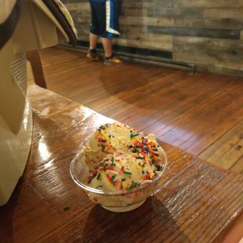 Dippity Do Dahs - Ice Cream & Frozen Yogurt Near Me - Corning, New York