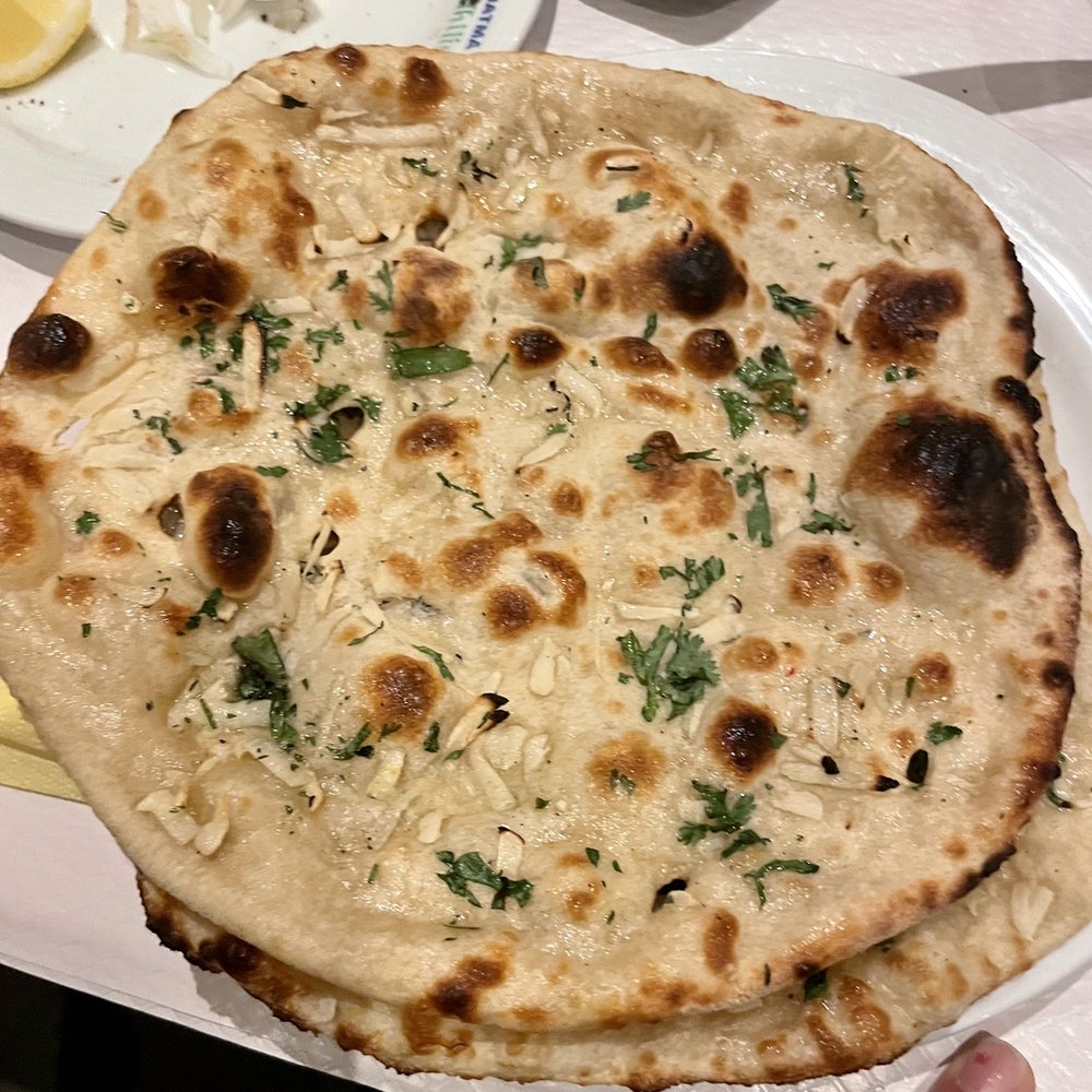 Gandhi Ji’s - Butter naan - Indian Near Me - Paris, 01
