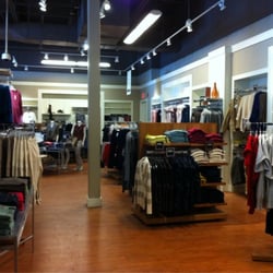 Banana Republic Factory Store