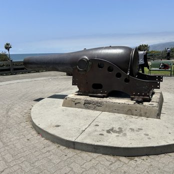 Palisades Park - Civil War Canon - Parks Near Me