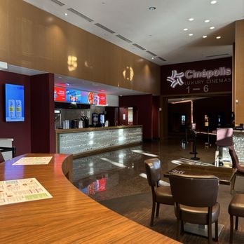 Cinépolis Luxury Cinemas - Concession Stand - Cinema Near Me - Jupiter, Florida