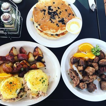 Stacks Pancake House - Breakfast & Brunch Near Me - Irvine, California